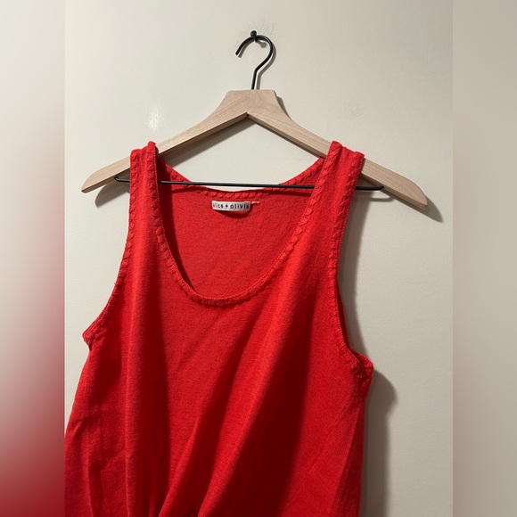 Alice + Olivia Red Tie Front Casual Blouse Size Small - Picture 4 of 7